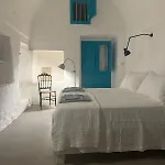 Trullo Carbone Nyaraló *