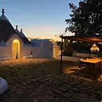 Trullo Carbone Nyaraló