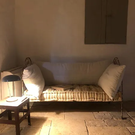 Trullo Carbone بيت للعطل