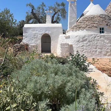 بيت للعطل Trullo Carbone سيغلي ميسابيكا