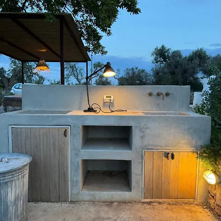 Trullo Carbone بيت للعطل *